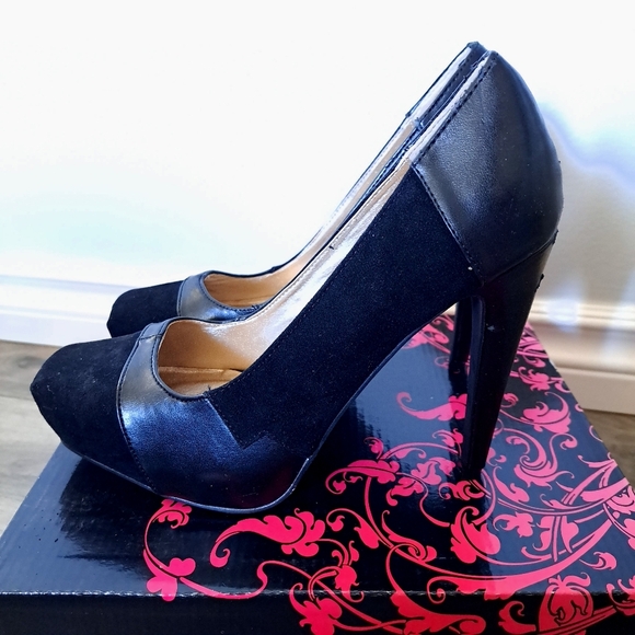 Qupid | Black suede ~ pleather blocked High heel - Picture 4 of 10